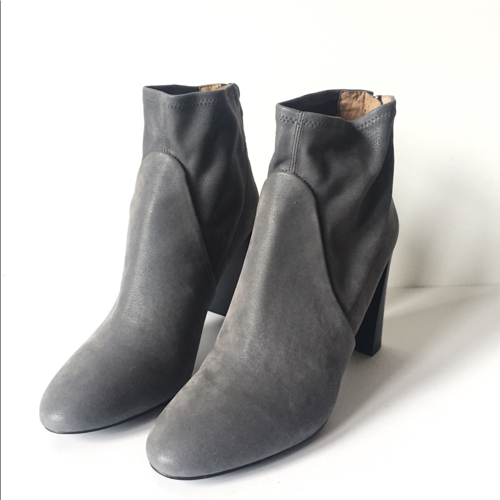Brand NEW Banana Republic Grey Booties Sz. 10
